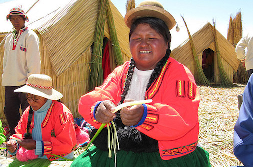 uros islands lake titicaca